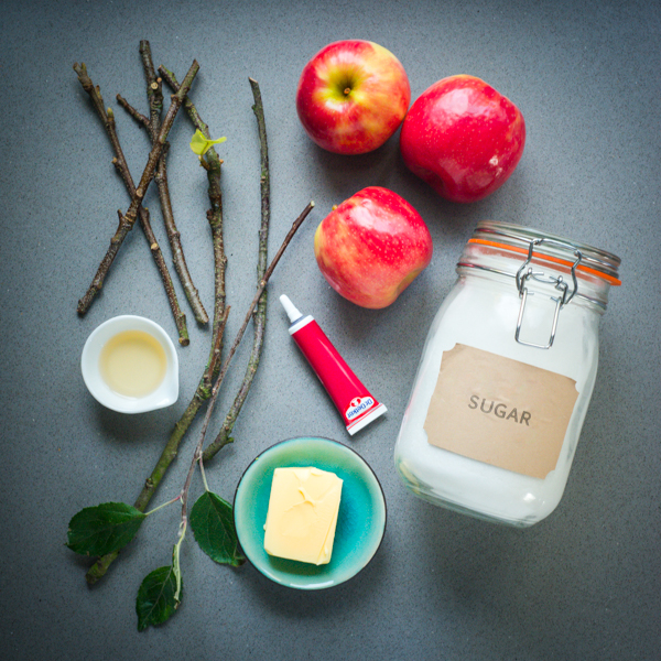 Ingredients for toffee apples